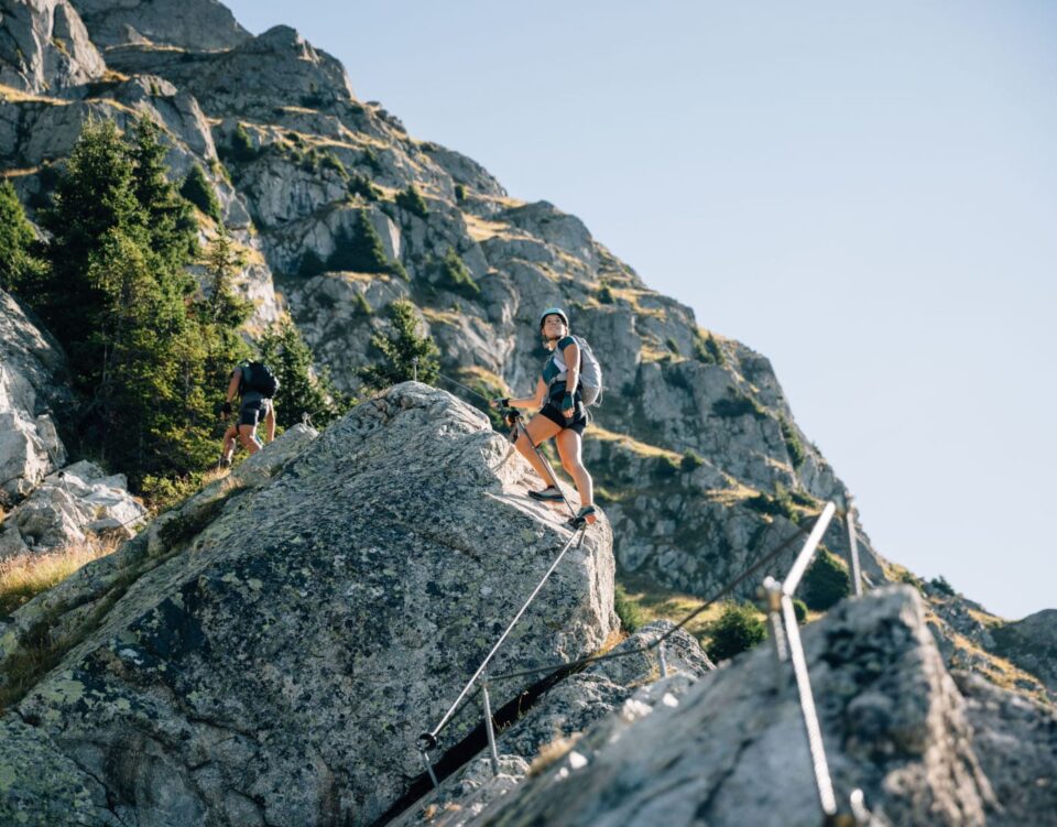 Spannendes Klettersteig-Abenteuer auf Meran 2000 für geschulte Bergsteiger und kletterfreudige Familien